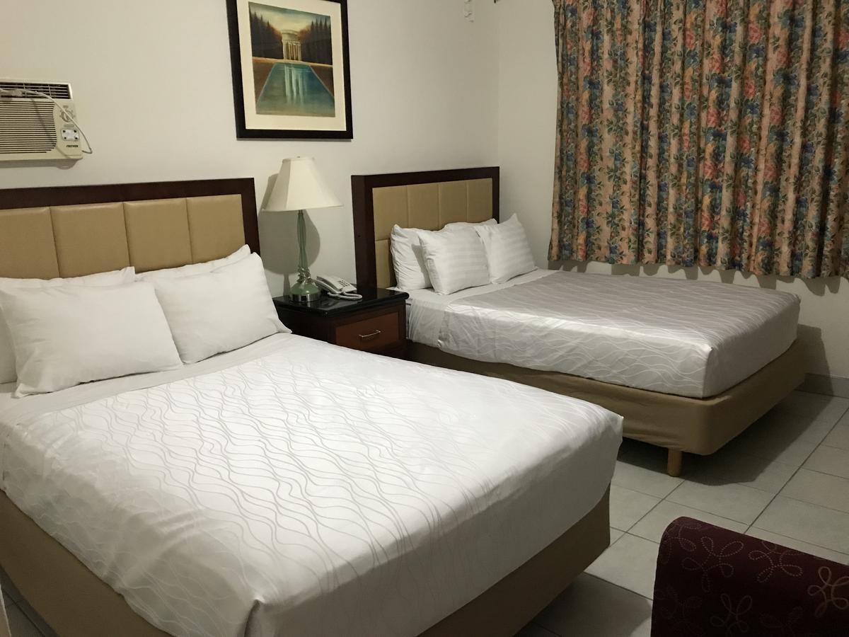Hotel Guillen Jr Tijuana Eksteriør bilde