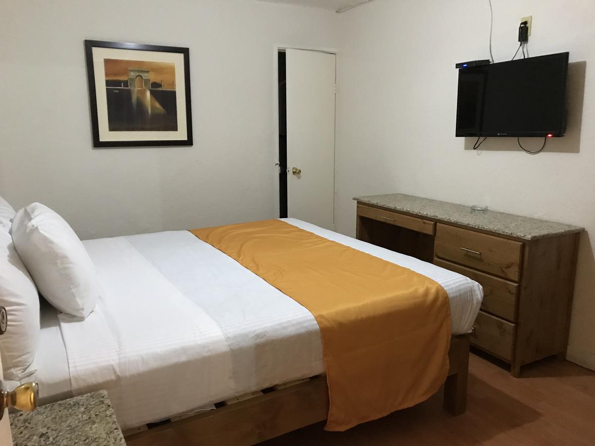 Hotel Guillen Jr Tijuana Eksteriør bilde