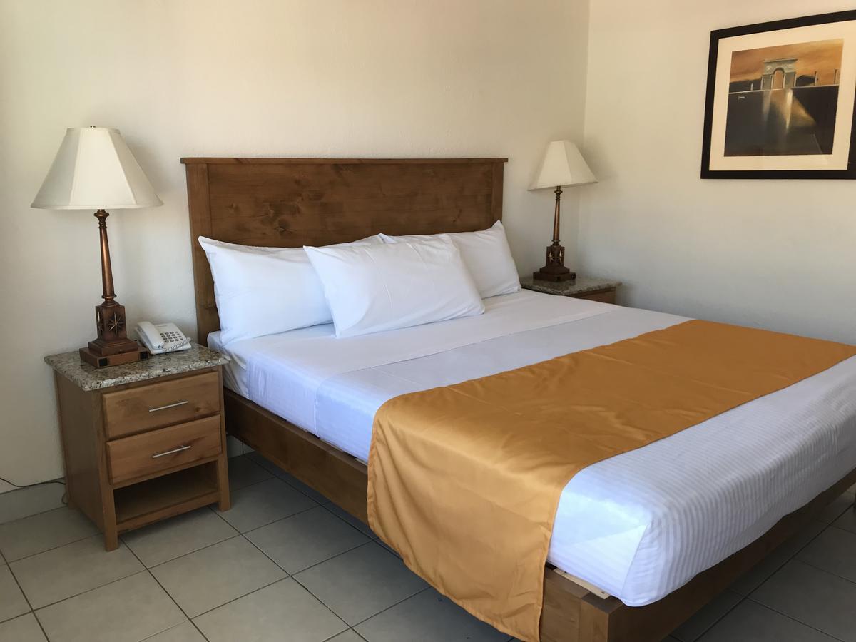 Hotel Guillen Jr Tijuana Eksteriør bilde